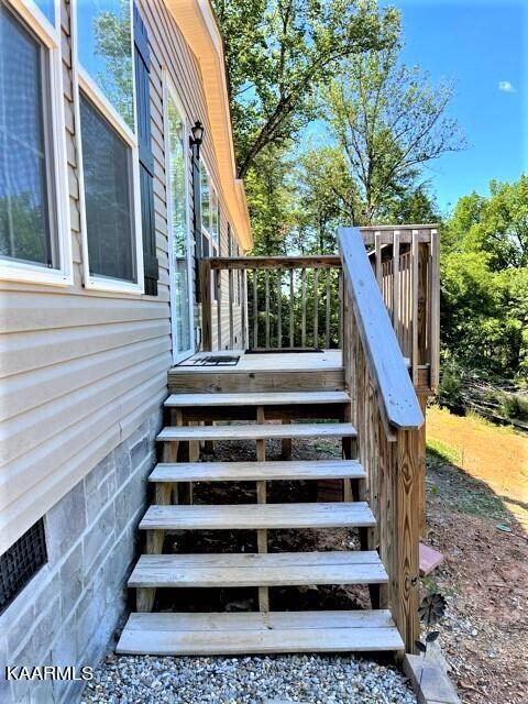 839 Whitaker Road New Market, TN 37820 - Photo 4 of 26 20210601173019514309000000-o