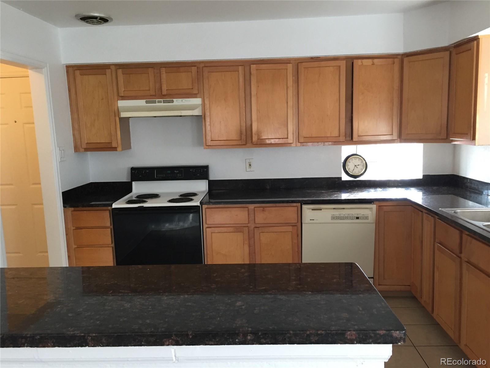 3692 Glencoe Street Denver, CO 80207 - Photo 10 of 12