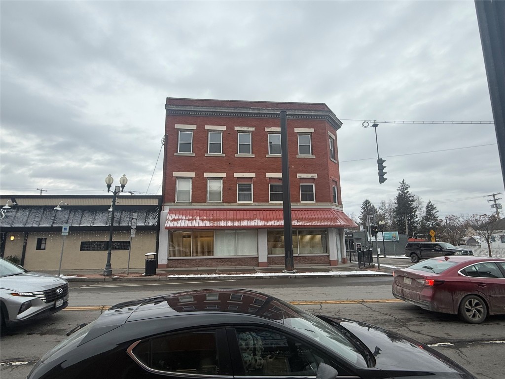 101 West Main Street Endicott, NY 13760 - Photo 34 of 38