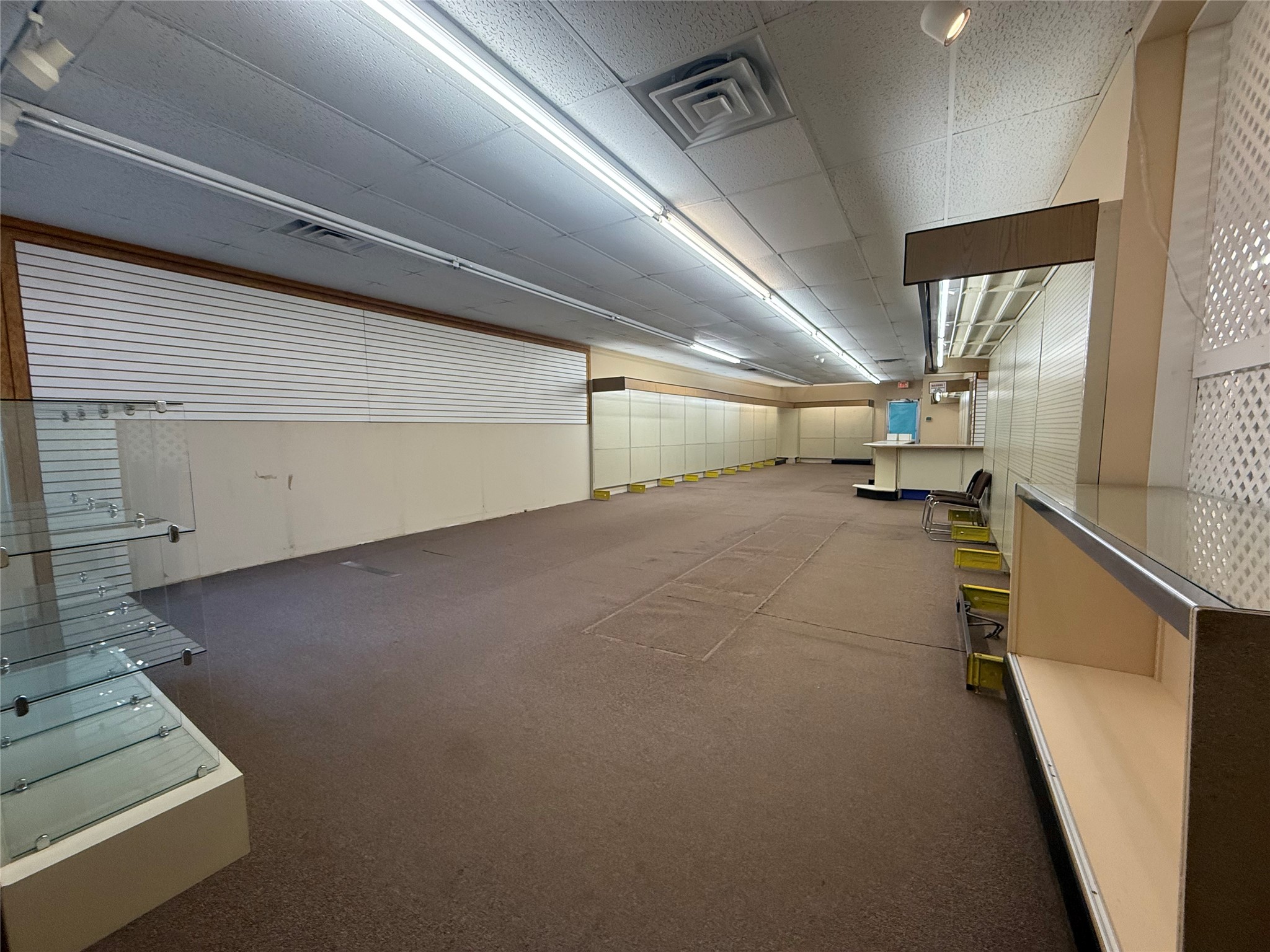 101 West Main Street Endicott, NY 13760 - Photo 10 of 38