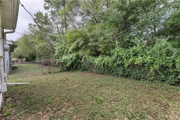 $165,000 | 610 Elm Street, Knob Noster, MO 65336