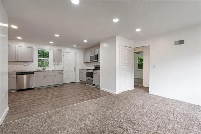 $165,000 | 610 Elm Street, Knob Noster, MO 65336