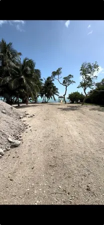 $2,699,000 | 77481 Overseas Highway, Islamorada, FL 33036