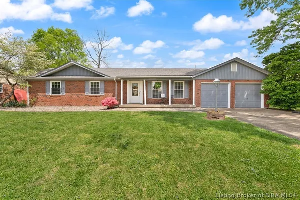 $275,000 | 407 Hemlock Road, Jeffersonville, IN 47130