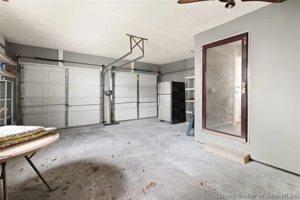 $275,000 | 407 Hemlock Road, Jeffersonville, IN 47130