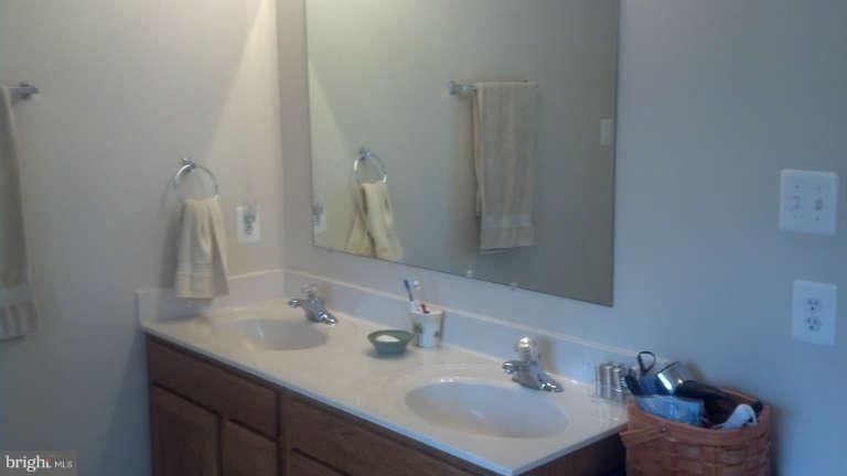 109 Cropp Road Fredericksburg, VA 22406 - Photo 12 of 30 Bath (Master)