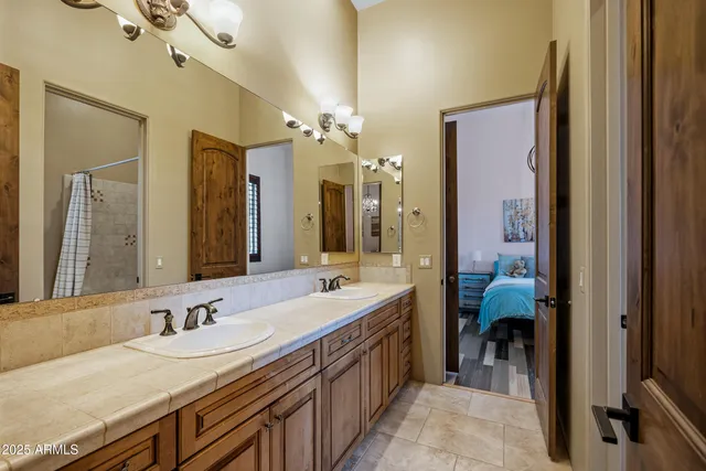 $1,500,000 | 33306 North 53rd Place, Cave Creek, AZ 85331