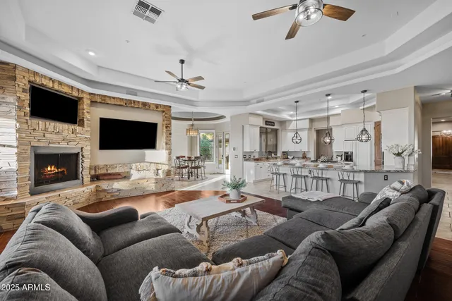 $1,500,000 | 33306 North 53rd Place, Cave Creek, AZ 85331