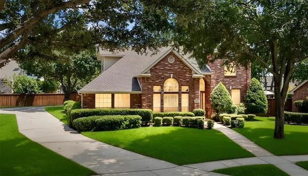 $699,900 | 702 Athens Court, Allen, TX 75013