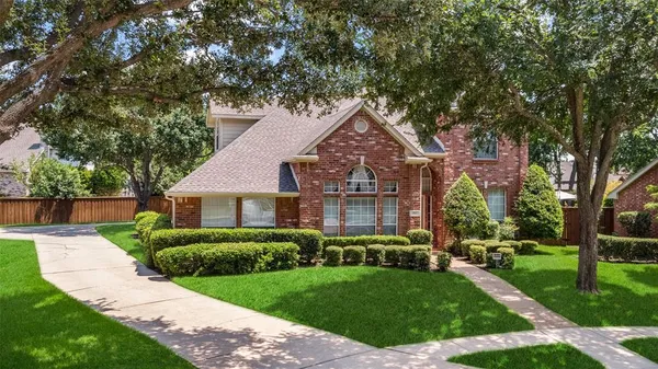 $699,900 | 702 Athens Court, Allen, TX 75013
