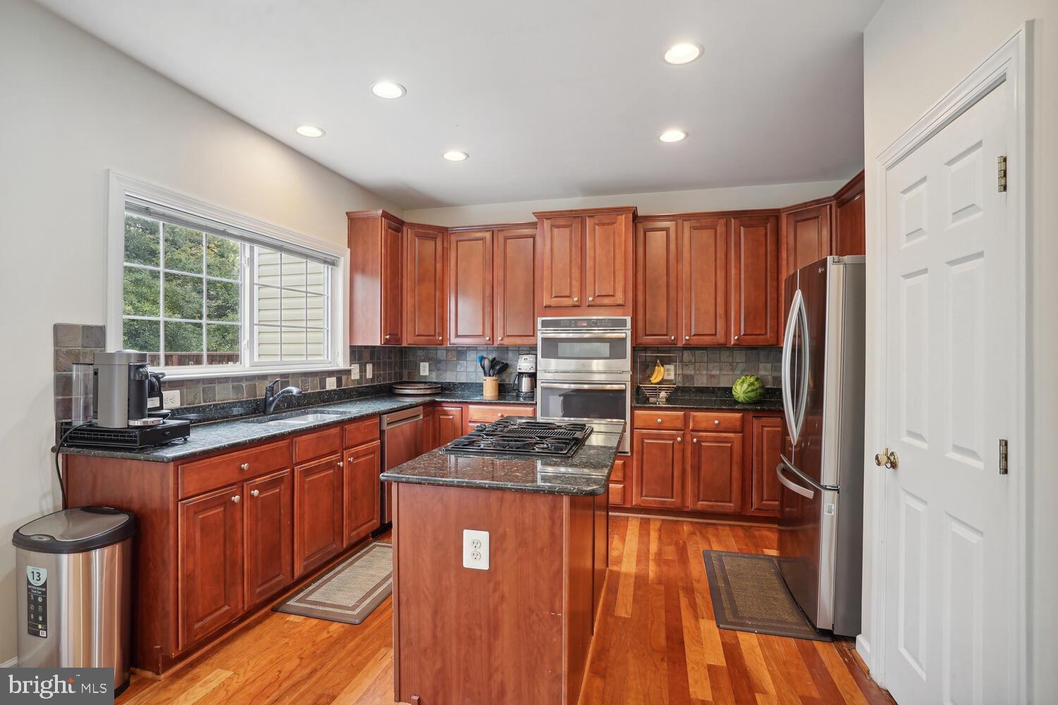 9118 Furey Road Lorton, VA 22079 - Photo 8 of 30