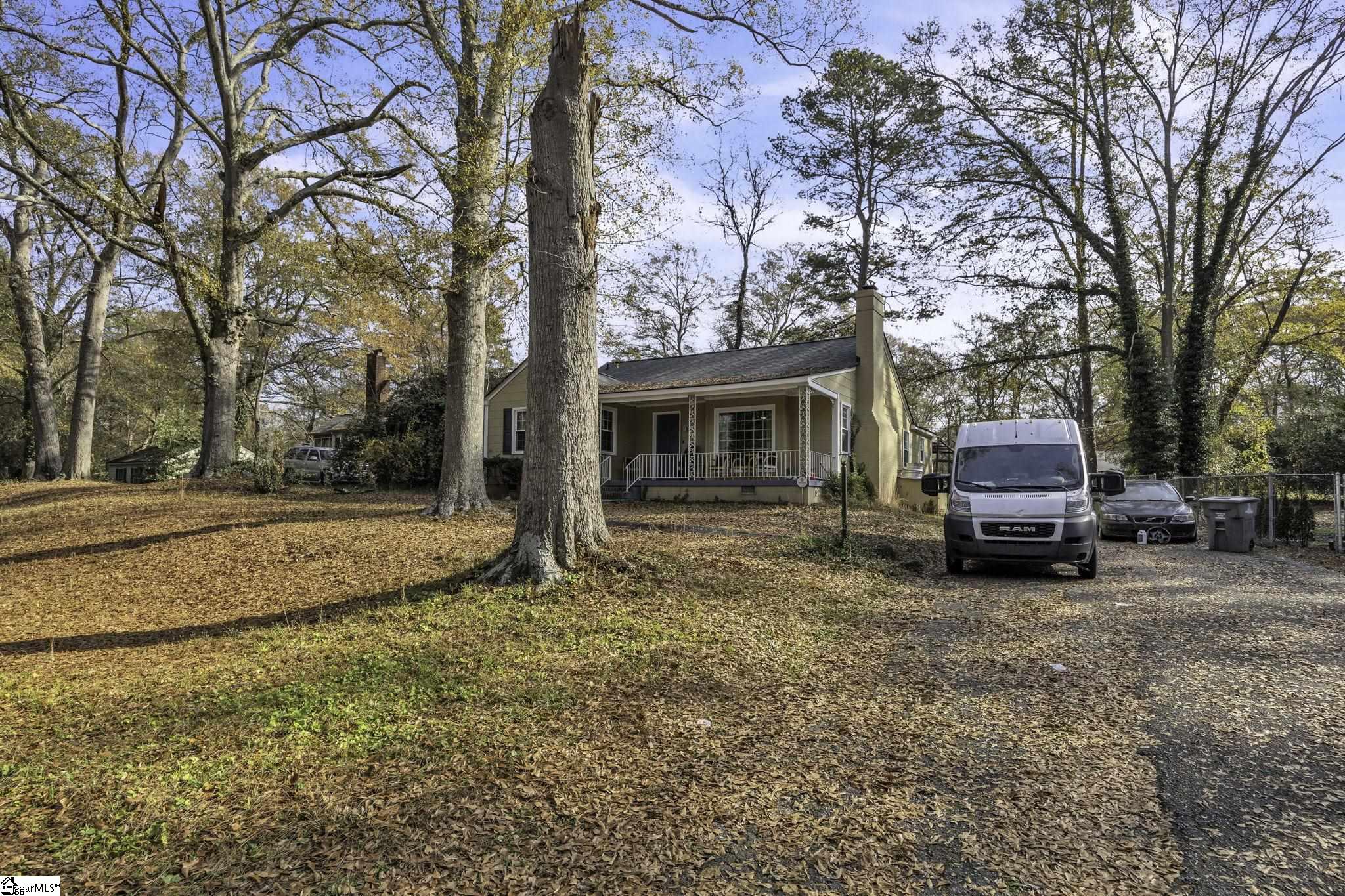 251 Briarcliff Road Spartanburg, SC 29301 - Photo 4 of 24 Gallery Image 4