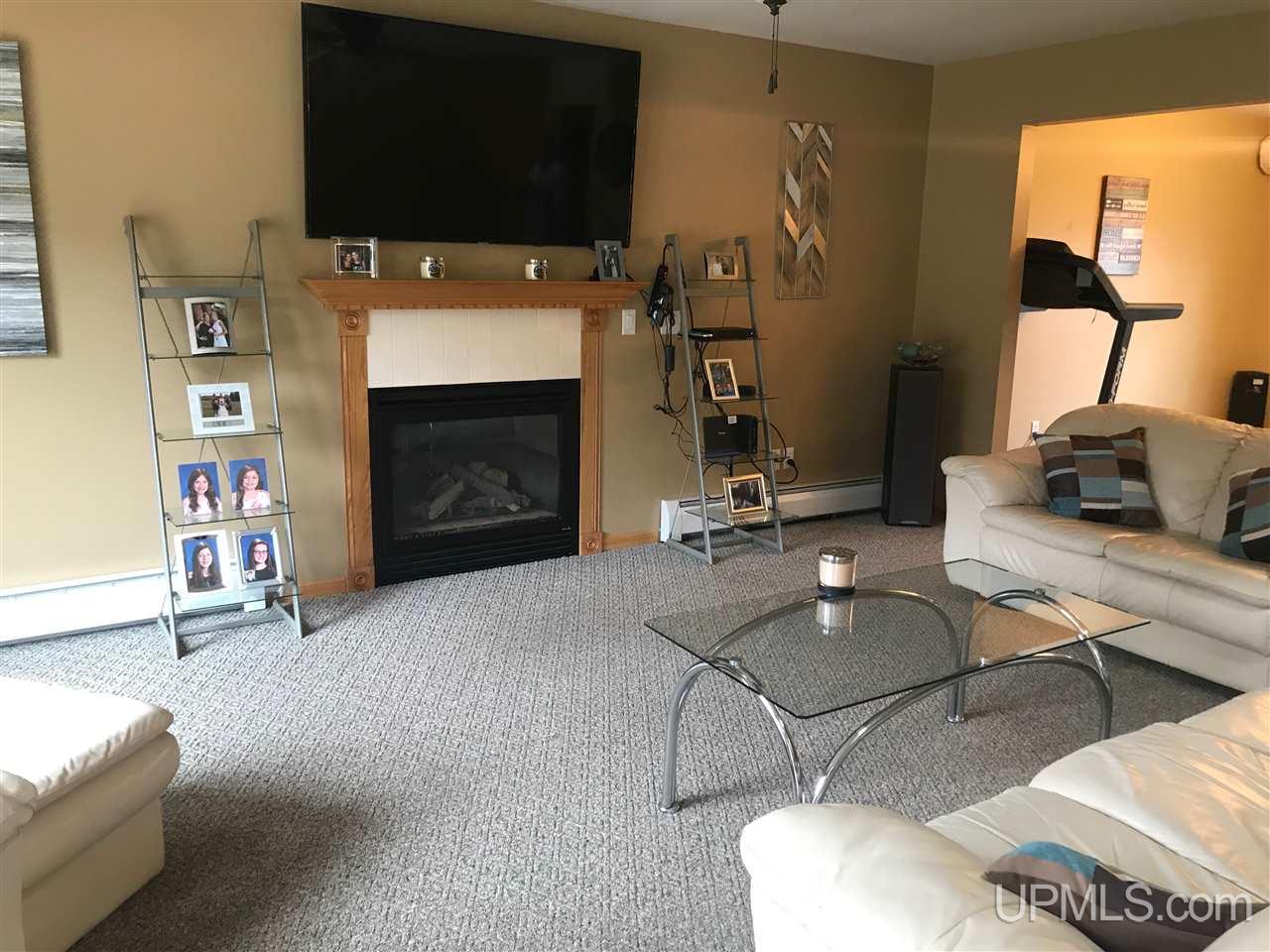 1079 Highland Drive Ishpeming, MI 49849 - Photo 9 of 42