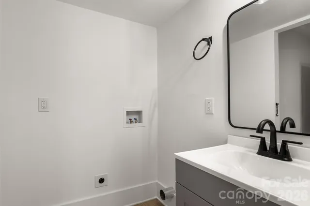 $225,000 | 330 South Stonewall Street, Rock Hill, SC 29730