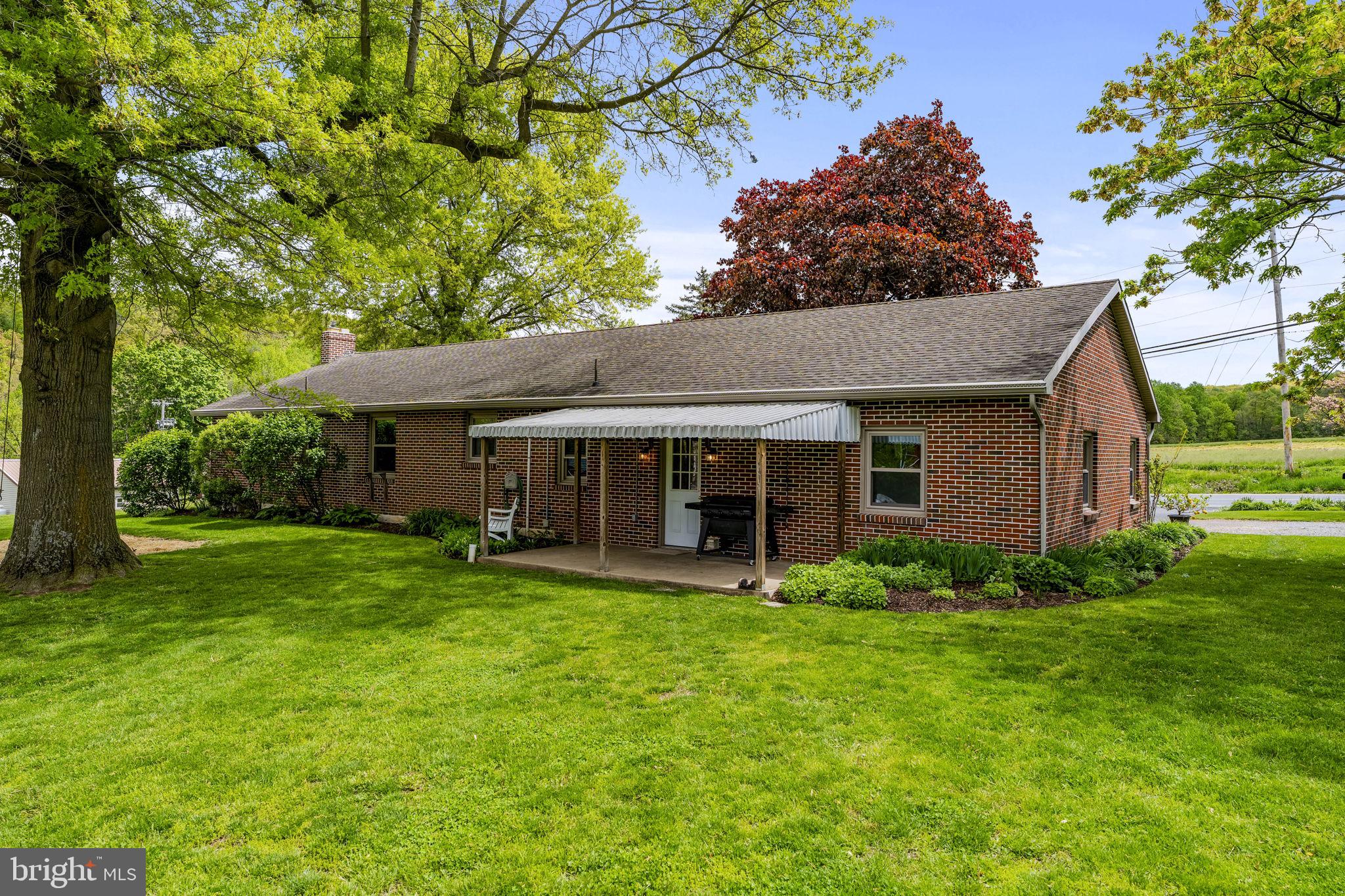 1160 Narvon Road Narvon, PA 17555 - Photo 14 of 64 a view of a house with a yard and sitting area