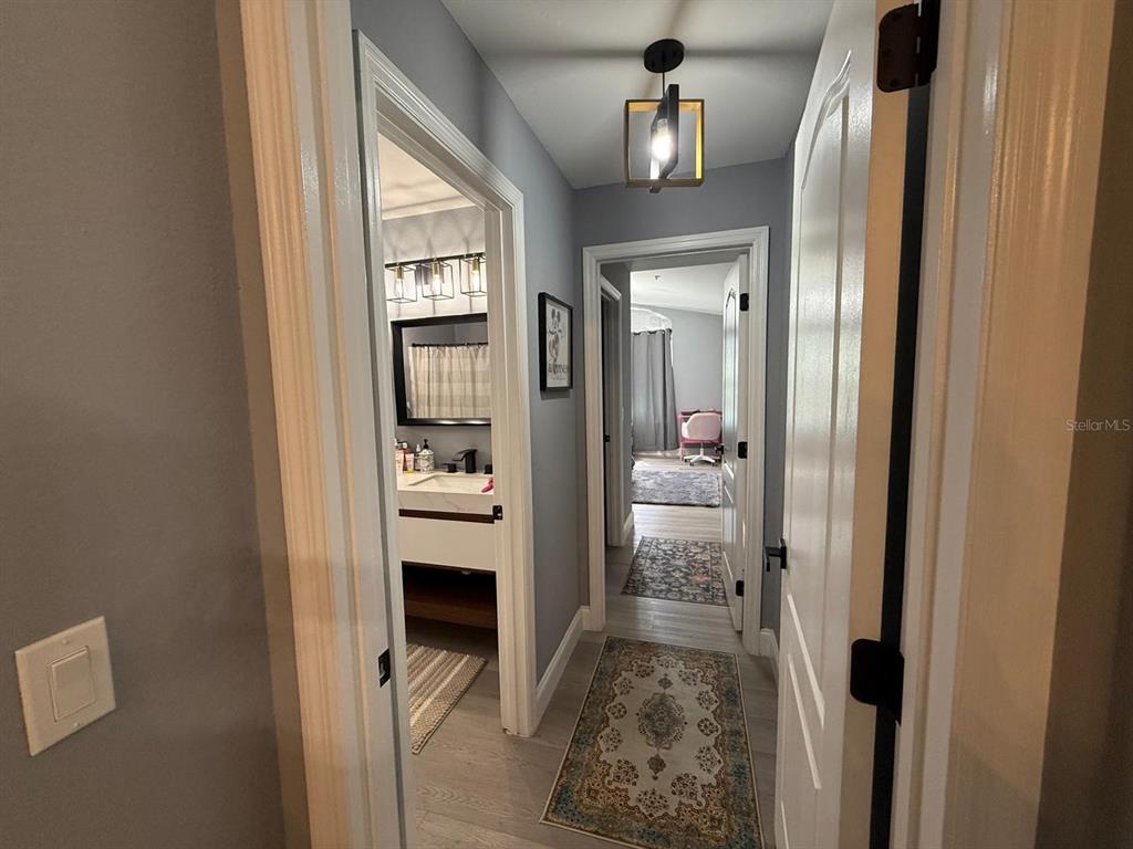 3391 South Kirkman Road, Unit 1236 Orlando, FL 32811 - Photo 18 of 30 view of livingroom with furniture