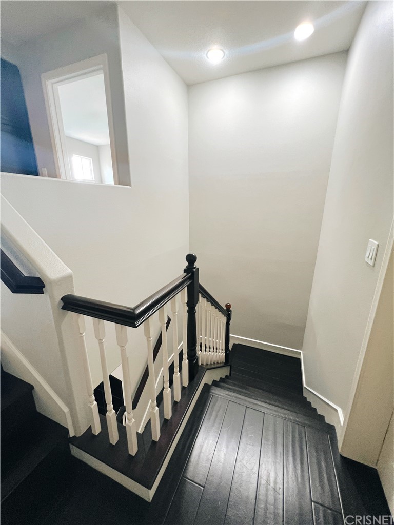 1175 Corte Riviera Camarillo, CA 93010 - Photo 11 of 23