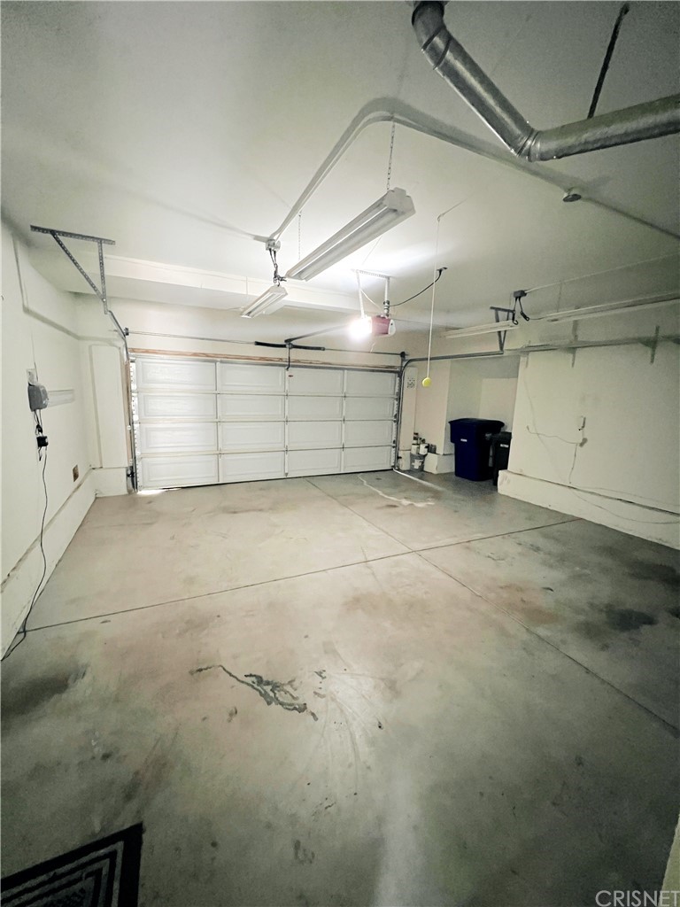 1175 Corte Riviera Camarillo, CA 93010 - Photo 21 of 23