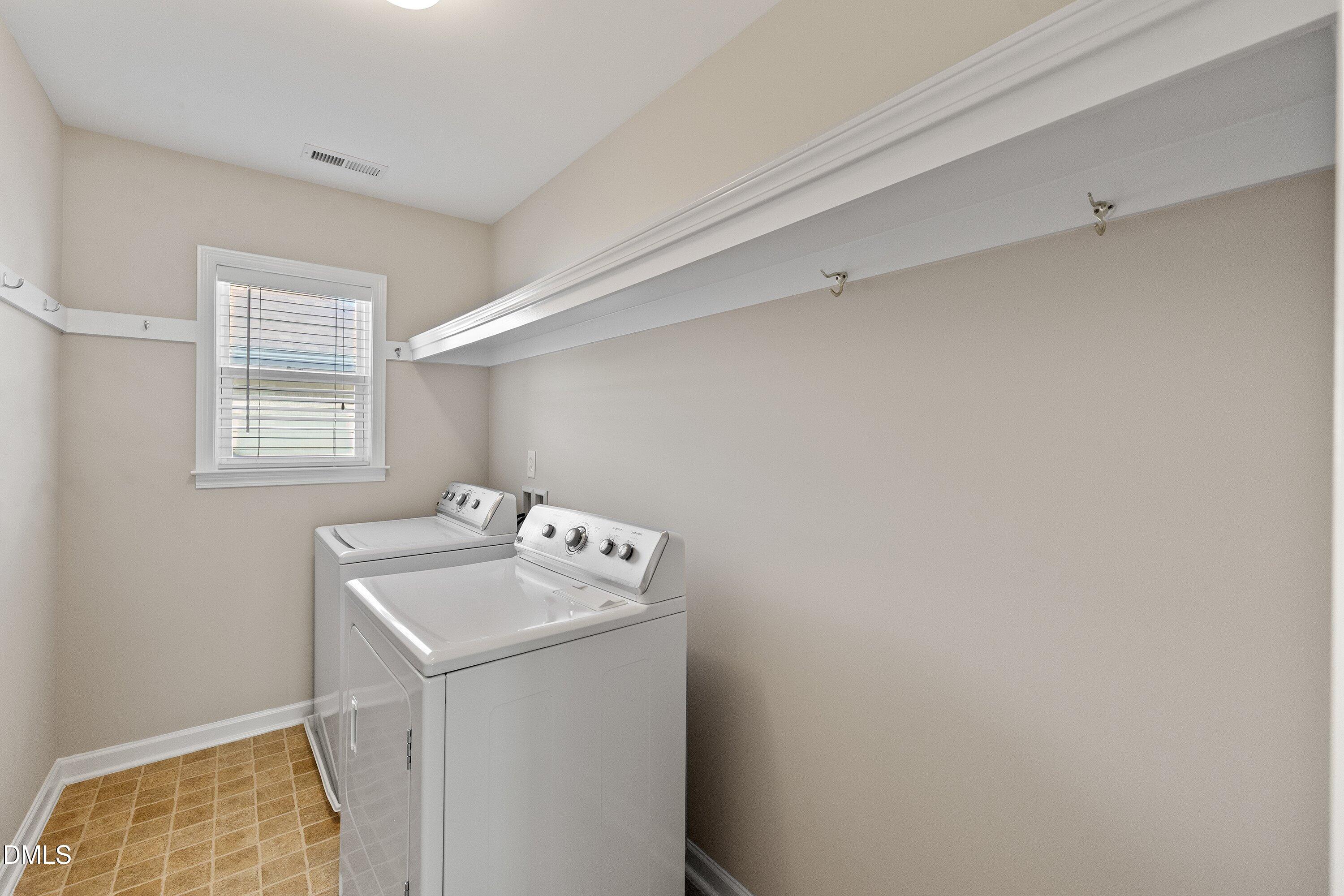 313 New Milford Road Cary, NC 27519 - Photo 26 of 54 31-313 New Milford _5465