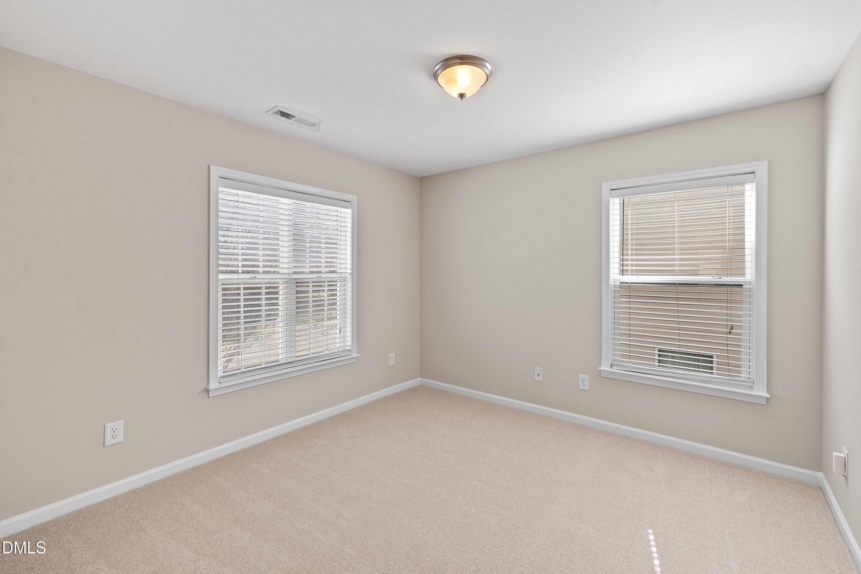 313 New Milford Road Cary, NC 27519 - Photo 27 of 54 32-313 New Milford _5470