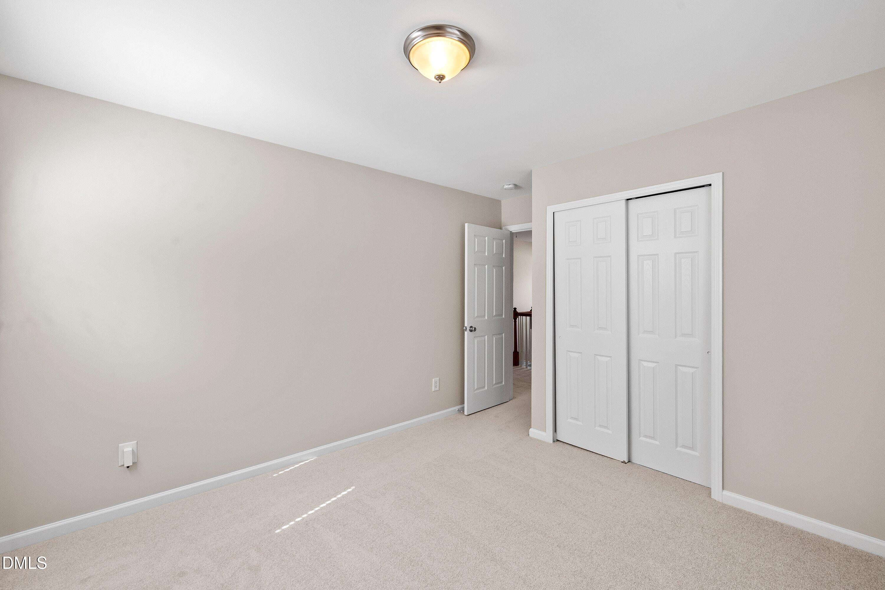 313 New Milford Road Cary, NC 27519 - Photo 29 of 54 33-313 New Milford _5475