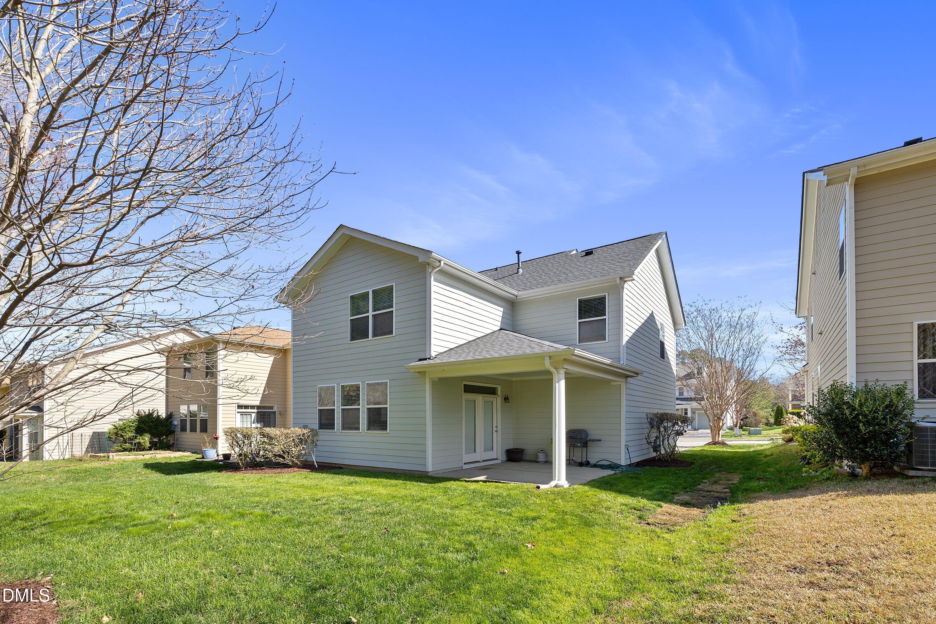 313 New Milford Road Cary, NC 27519 - Photo 32 of 54 37-313 New Milford_5410