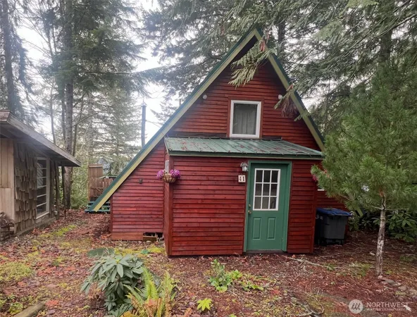 $295,000 | 41 North Diamond Head Drive, Lilliwaup, WA 98555