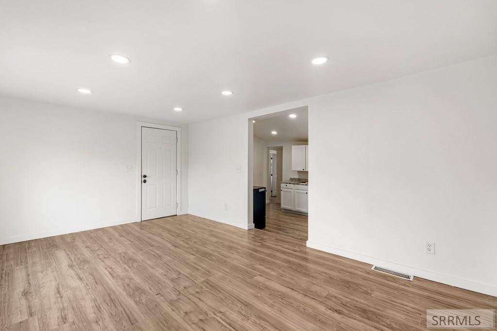 1335 East Lander Street Pocatello, ID 83201 - Photo 5 of 31