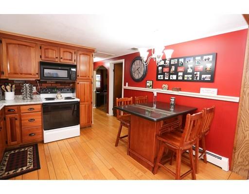 18 Ridge Road South Hadley, MA 01075 - Photo 2 of 30 Gallery Image 2