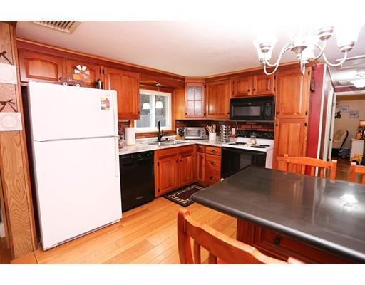 18 Ridge Road South Hadley, MA 01075 - Photo 3 of 30 Gallery Image 3