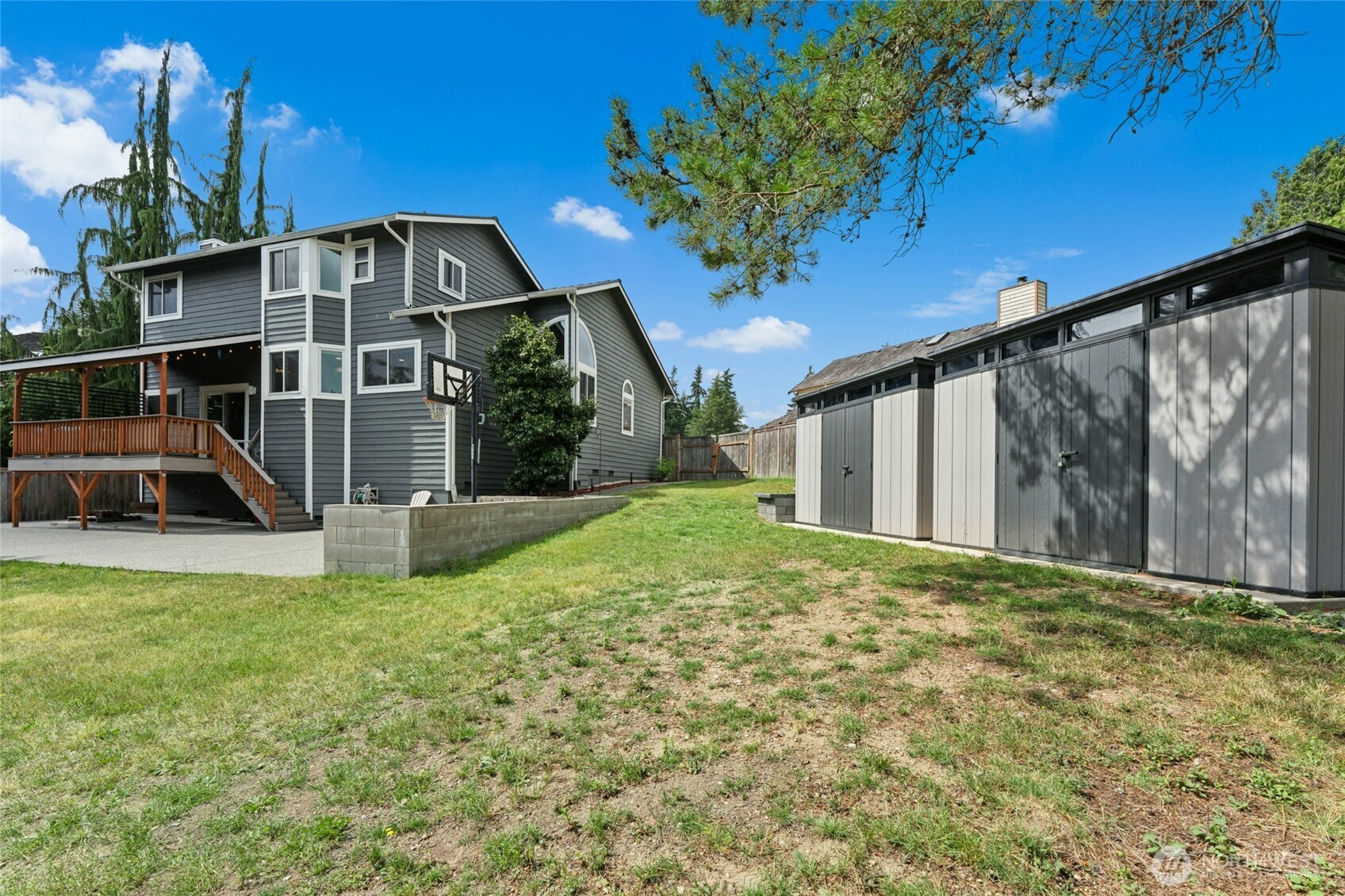 15604 111th Avenue Northeast Bothell, WA 98011 - Photo 27 of 32