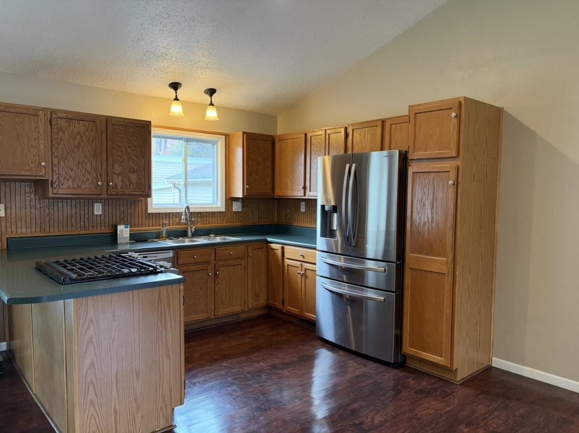 104 West Harley Beagle Road Harrison, MI 48625 - Photo 2 of 62