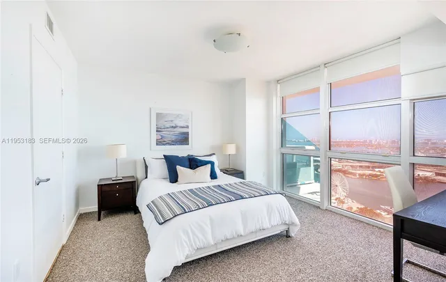 $4,500 | 50 Biscayne Boulevard, Unit 4104, Miami, FL 33132