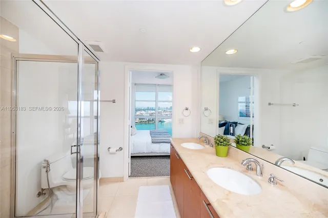 $4,500 | 50 Biscayne Boulevard, Unit 4104, Miami, FL 33132