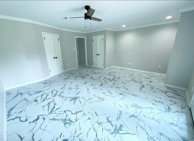 a view of a walk in closet