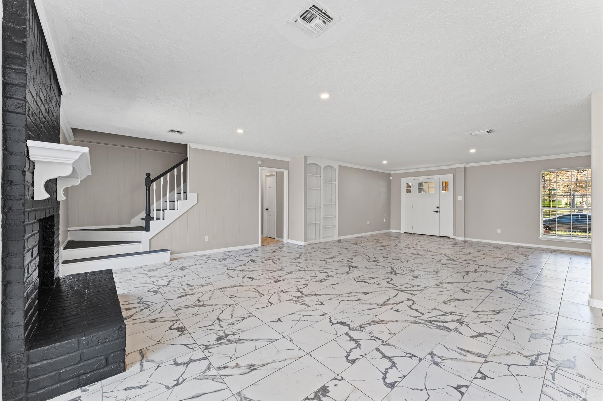 1822 Anvil Drive Houston, TX 77090 - Photo 8 of 29