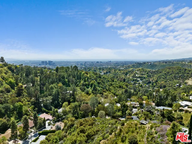 $22,500 | 2207 Bowmont Drive, Beverly Hills, CA 90210