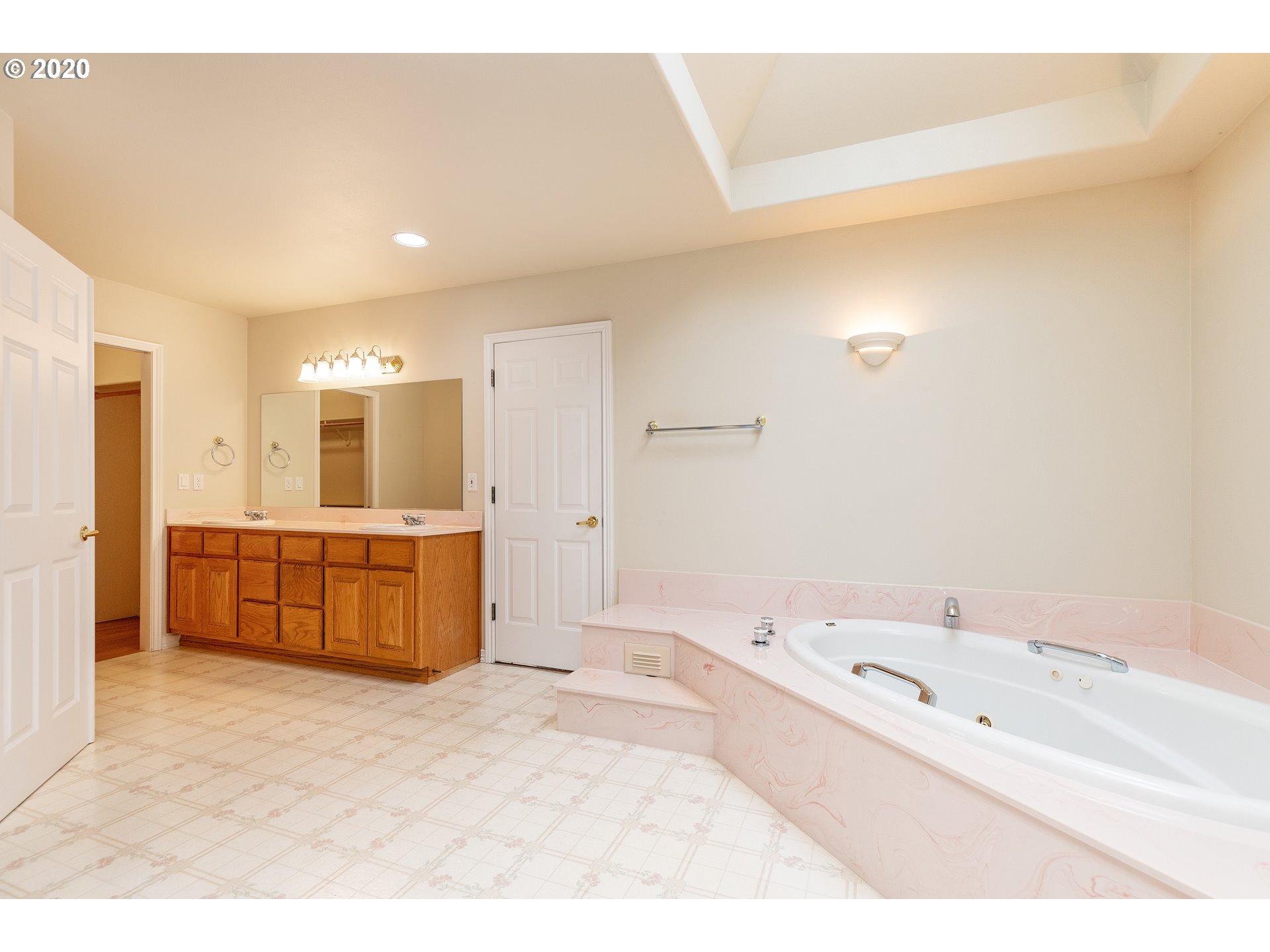 31813 South Kyllo Road Molalla, OR 97038 - Photo 17 of 30