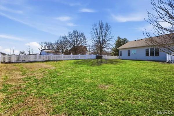 $370,000 | 8728 Wildewood Drive, Worden, IL 62097