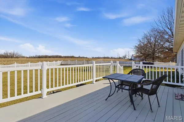 $370,000 | 8728 Wildewood Drive, Worden, IL 62097