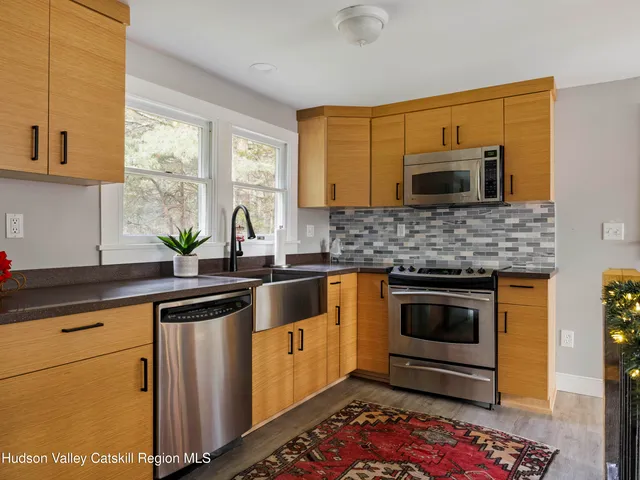 $399,000 | 61 Hemlock Road, Jewett, NY 12444