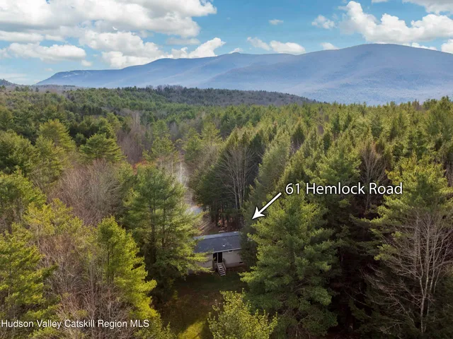 $399,000 | 61 Hemlock Road, Jewett, NY 12444