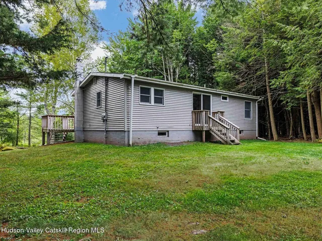 $459,000 | 61 Hemlock Road, Jewett, NY 12444