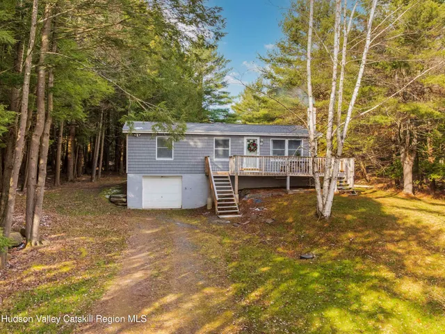 $399,000 | 61 Hemlock Road, Jewett, NY 12444