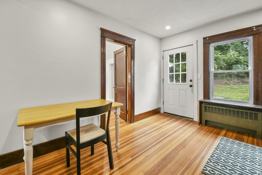 27 Bailey Road Holden, MA 01520 - Photo 14 of 42