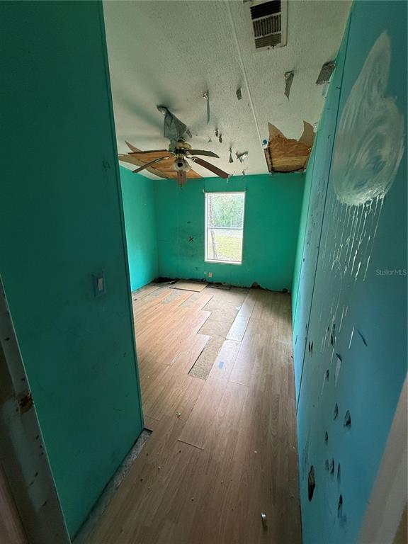 18710 Southeast 61st Street Road Ocklawaha, FL 32179 - Photo 14 of 25