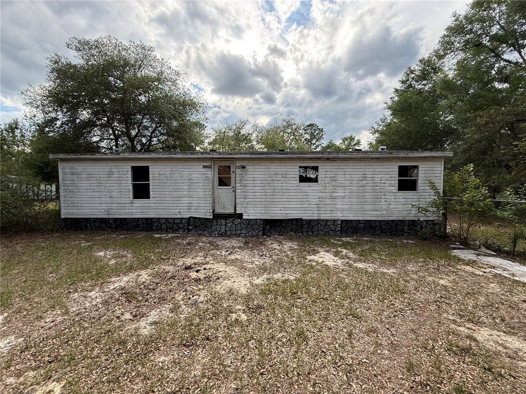 18710 Southeast 61st Street Road Ocklawaha, FL 32179 - Photo 21 of 25