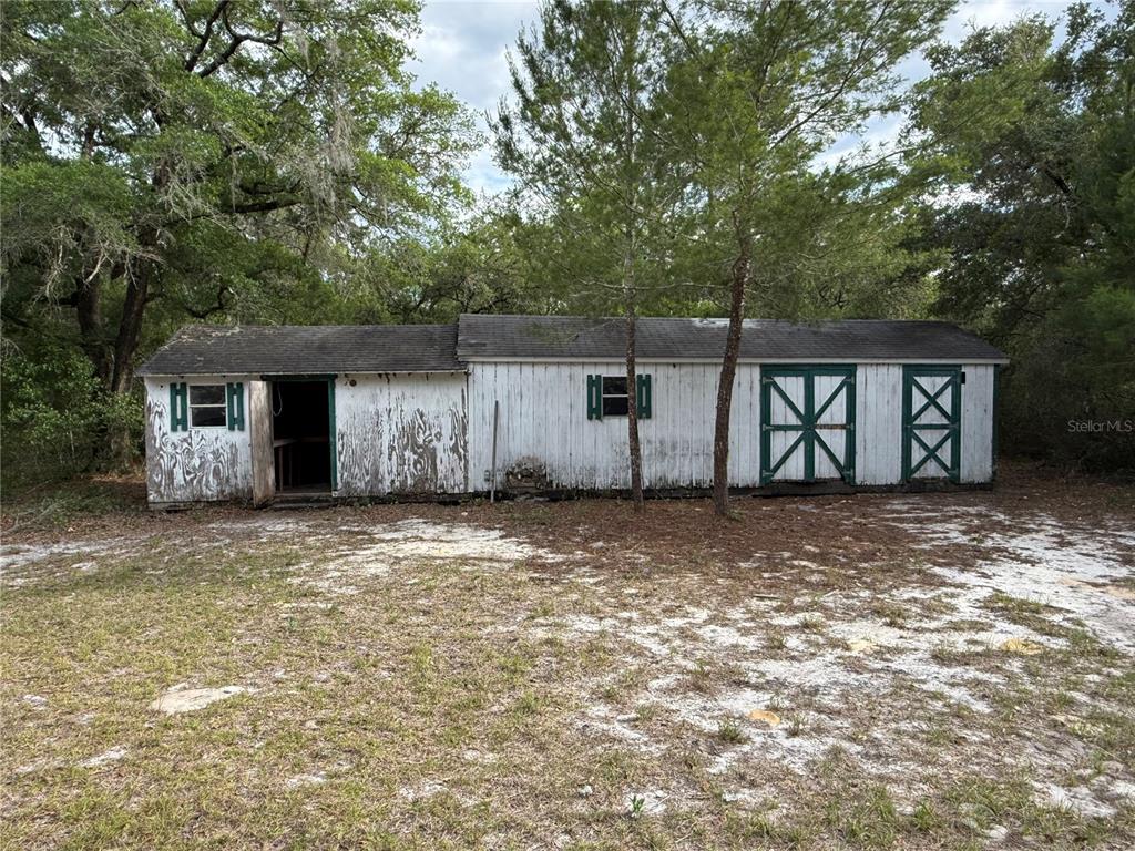 18710 Southeast 61st Street Road Ocklawaha, FL 32179 - Photo 23 of 25