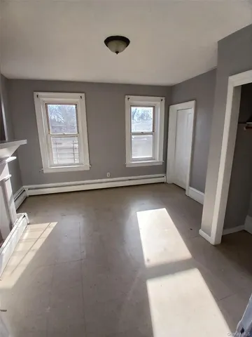 $2,000 | 40 Benkard Avenue, Unit 3, Newburgh, NY 12550