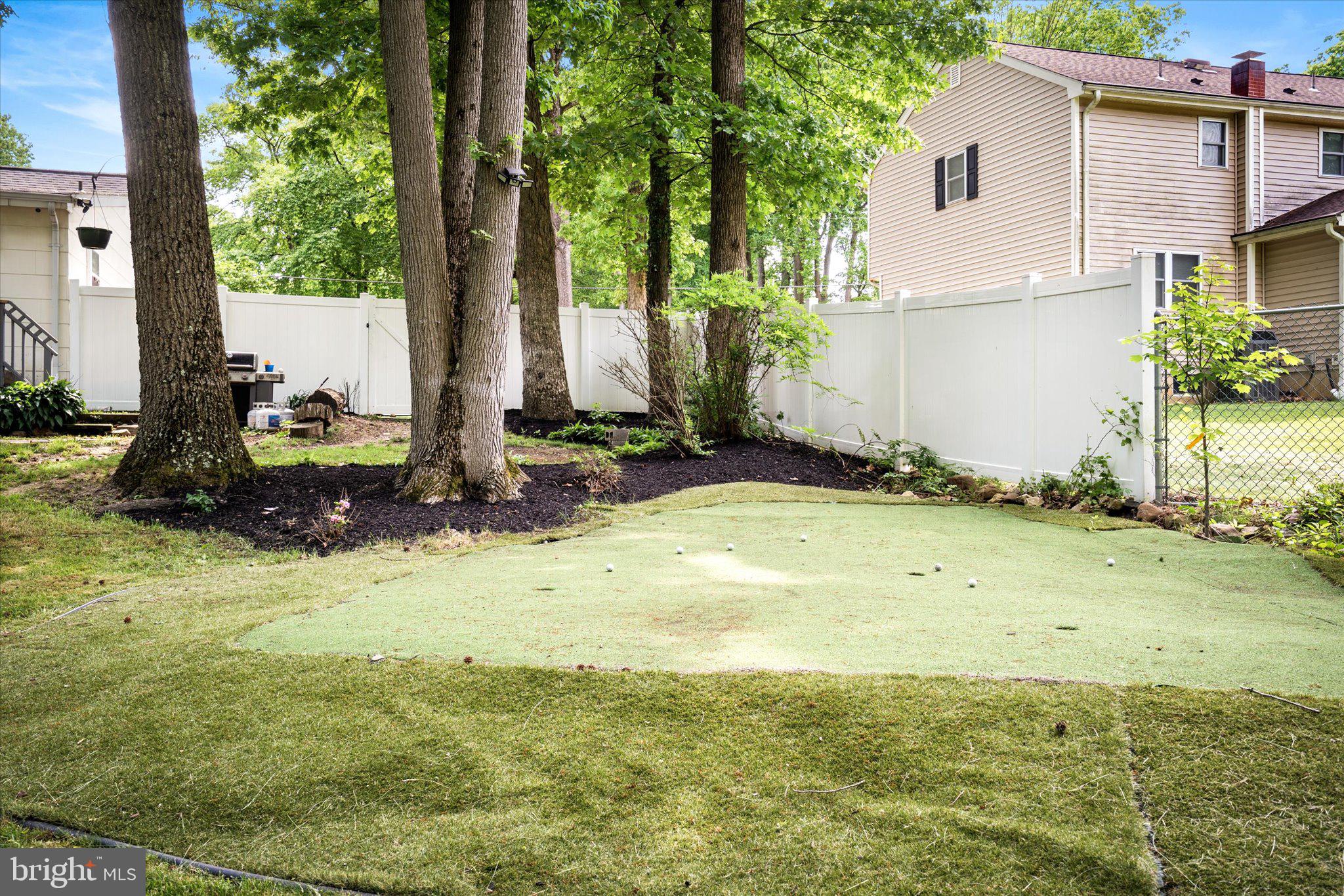 34 Exeter Road East Windsor, NJ 08520 - Photo 14 of 19 Gallery Image 14